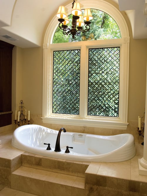 dfa190c00f833fd8_6386-w500-h666-b0-p0--traditional-bathroom